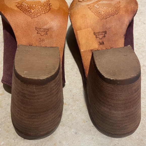 FREE PEOPLE Anya Suede Block Heel Mules Burgundy Pointed Toe Boho Western - Picture 12 of 13